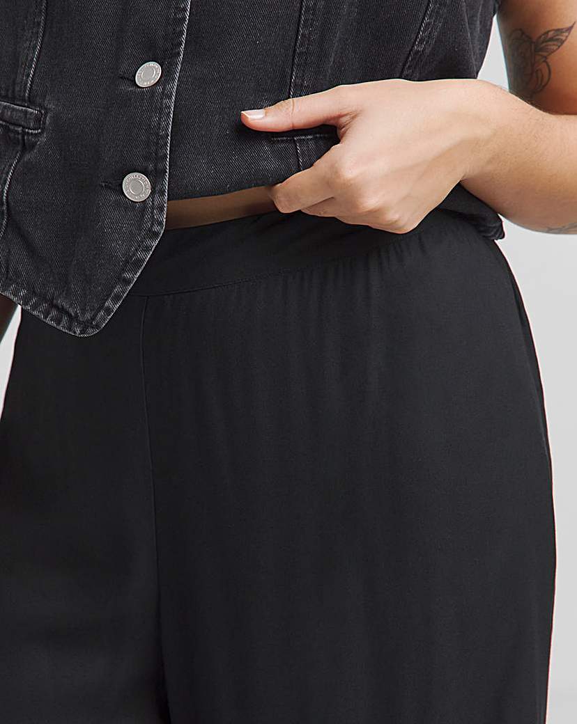 Wide Leg Woven Trousers