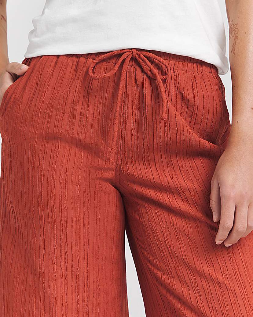Textured Wide Leg Trousers