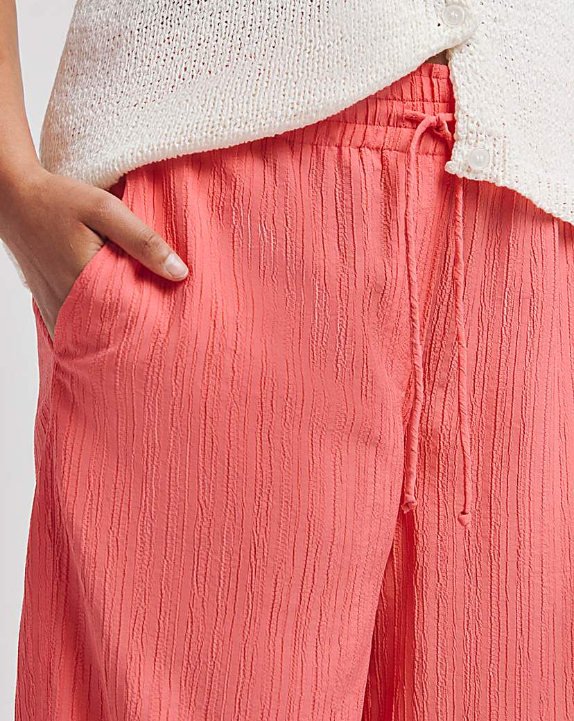 Textured Wide Leg Trousers