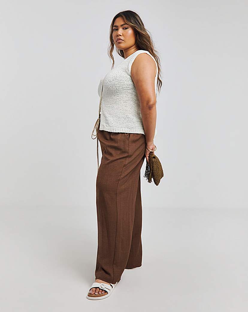 Relaxed Wide Leg Trousers