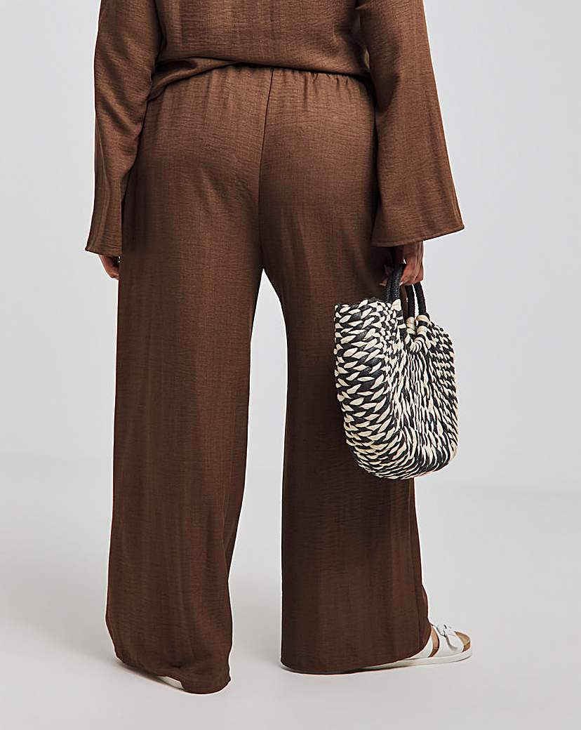 Relaxed Wide Leg Trousers