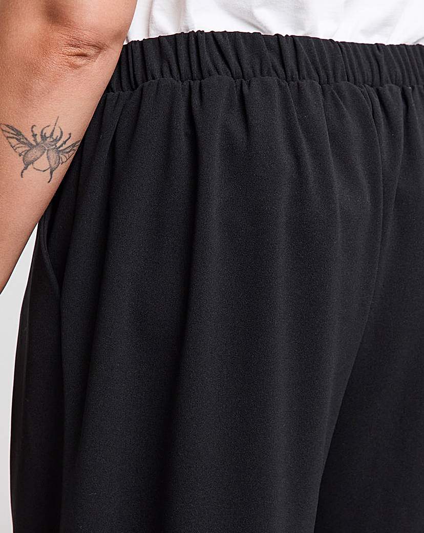 Scuba Crepe Wide Leg Trousers
