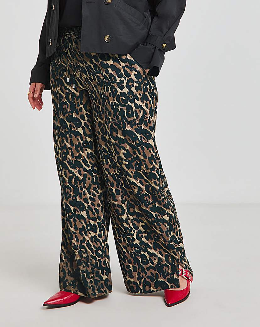 Drawcord Wide Leg Trouser