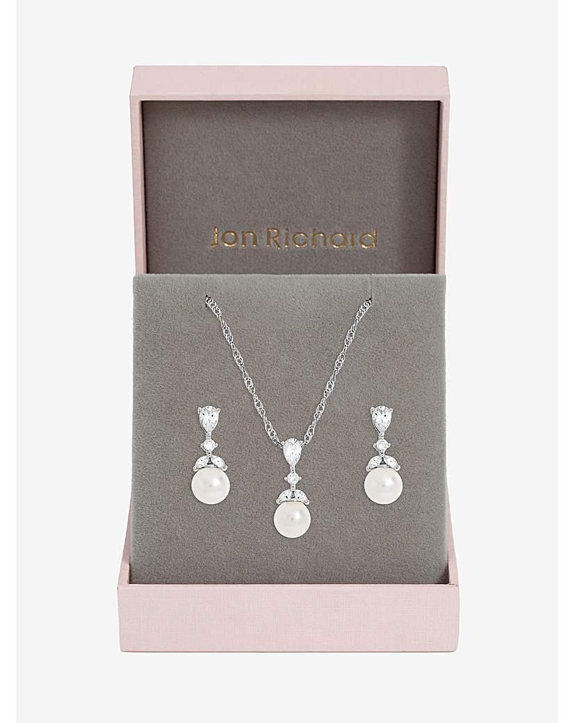 New In - Rhodium Plated Crystal Leaf Pearl Set