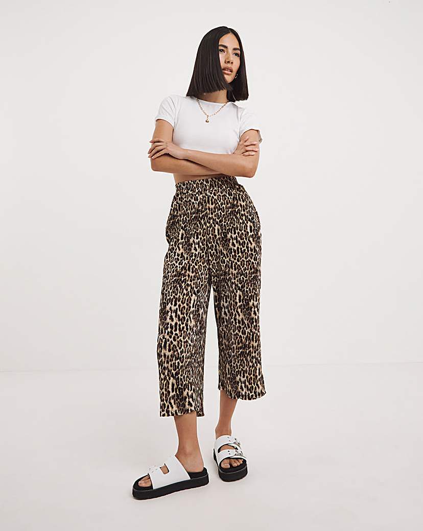 Leopard Print Plisse Culotte
