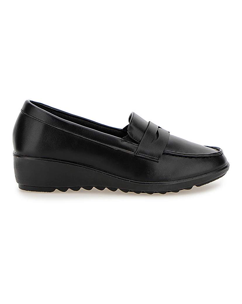 Cushion Walk Low Wedge Loafers EEE Fit