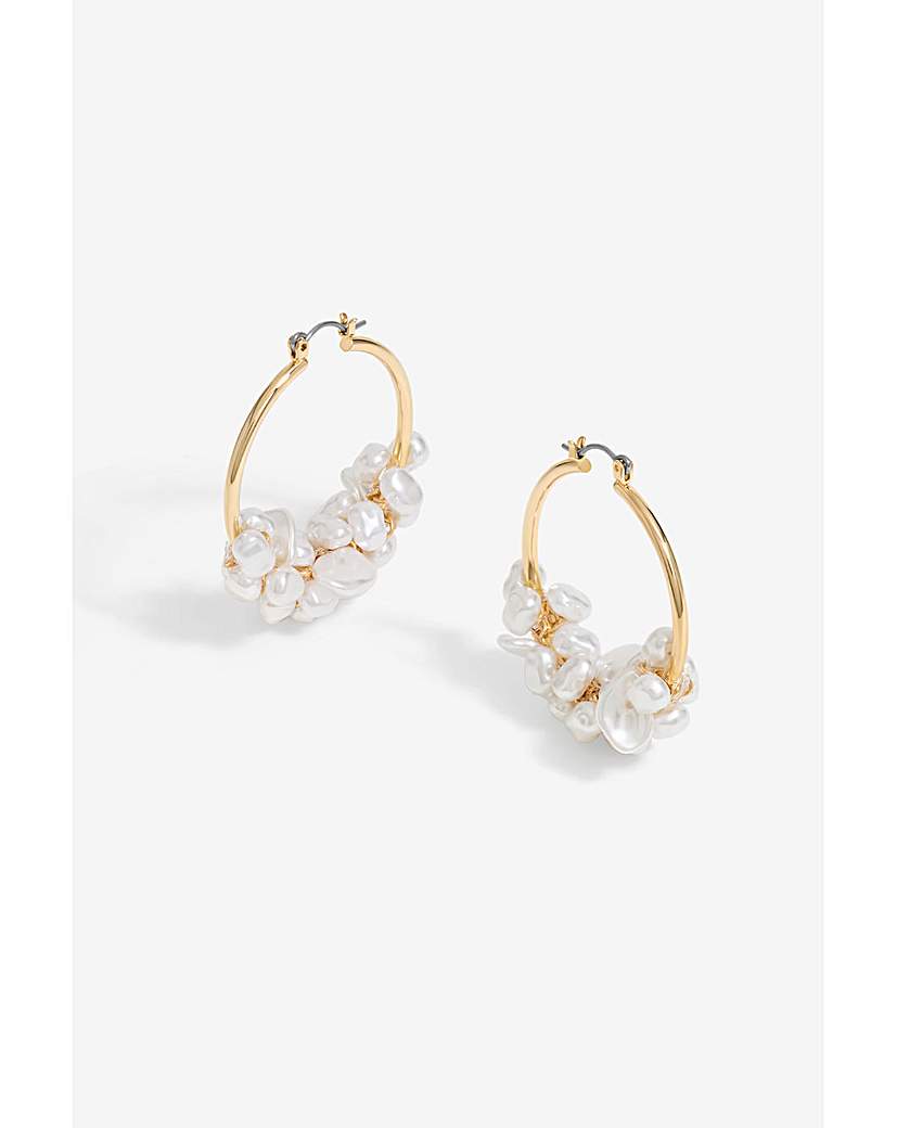 New In - Mood Pearl Cluster Hoop Earrings