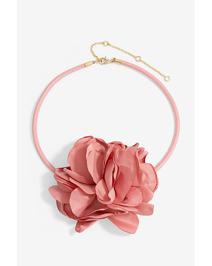 Mood Pink Flower Corsage Necklace