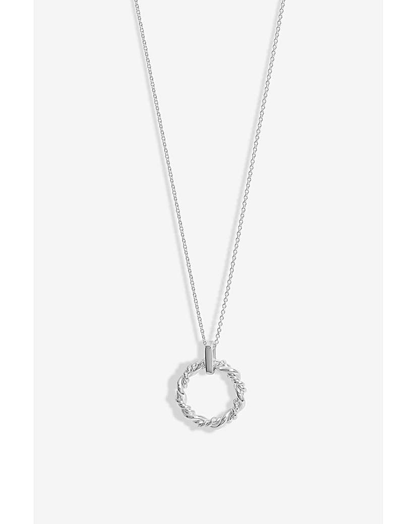 New In - Simply Silver Open Wreath Pendant