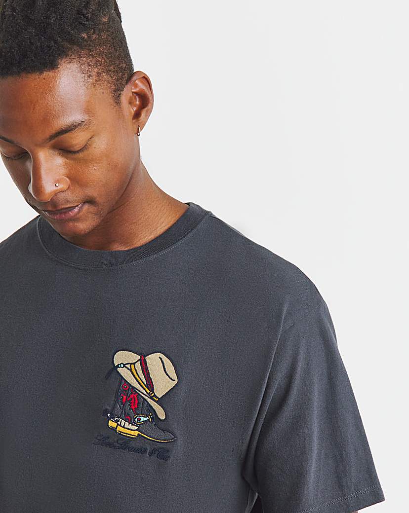 New In - Levi's Embroidered Motif T-Shirt
