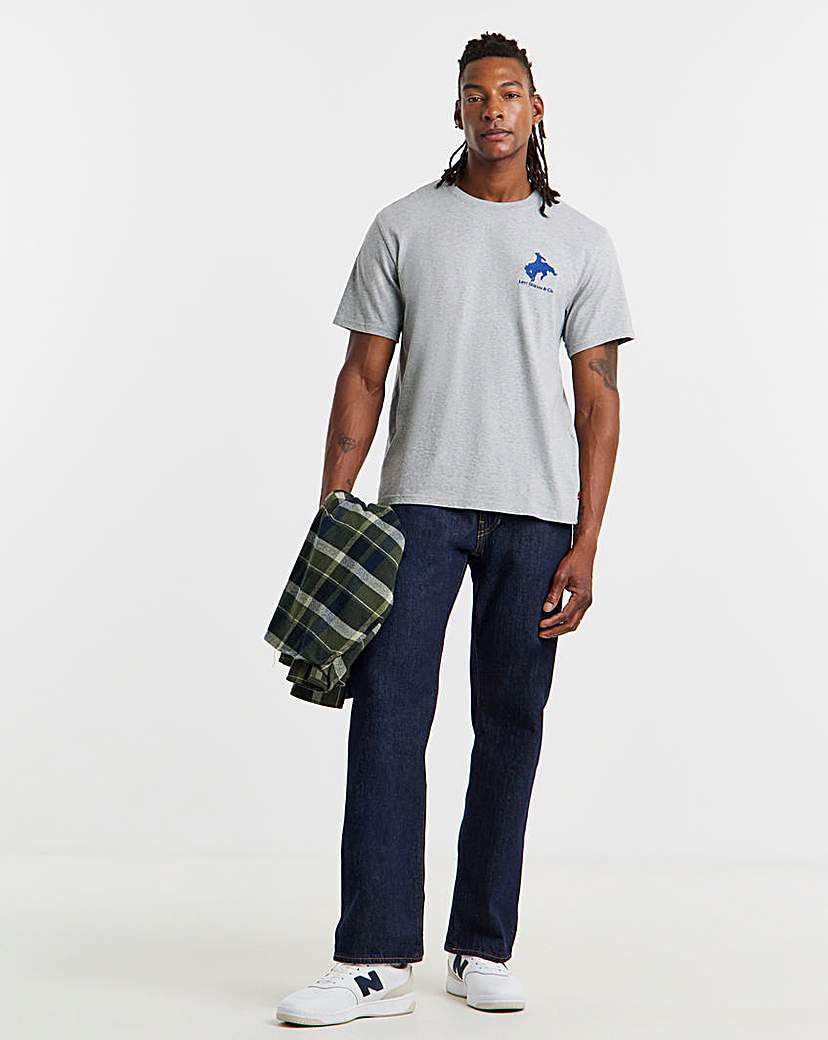New In - Levi's 555 Relaxed Straight Fit Jean