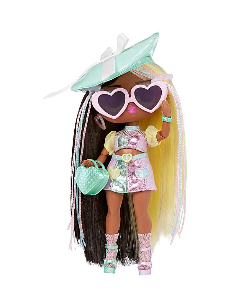 Image of LOL Surprise Tweens S4 Doll- Darcy Blush