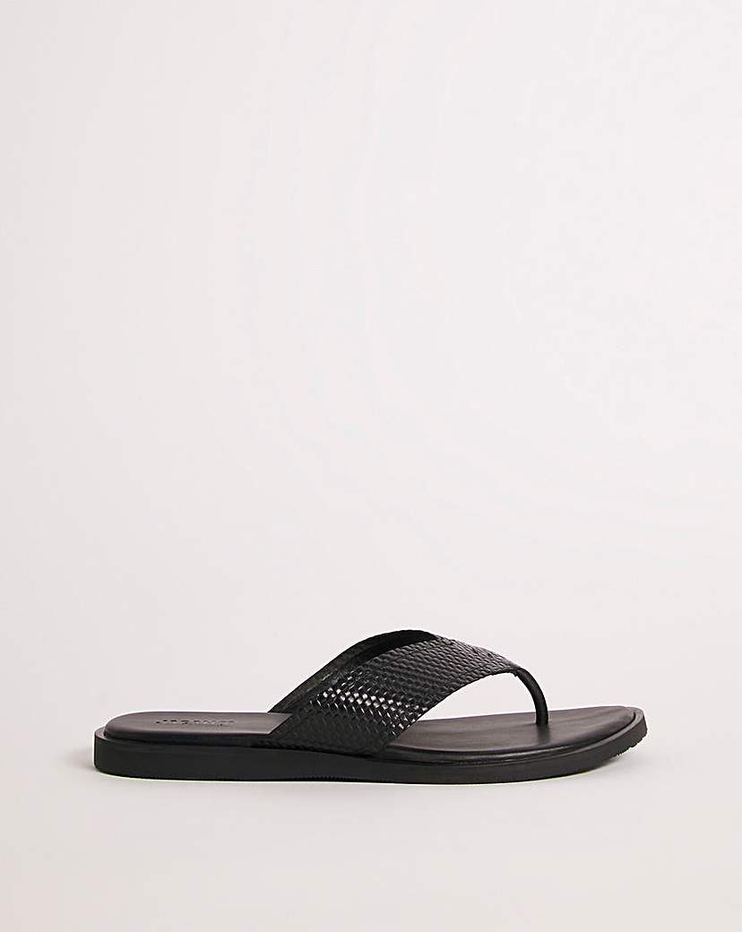 Black Leather Toe Post Sandal Wide