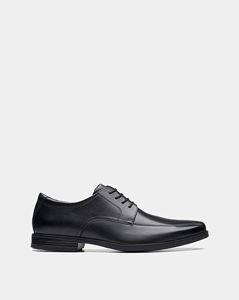 New In - Clarks Howard Over Leather Shoe - Black