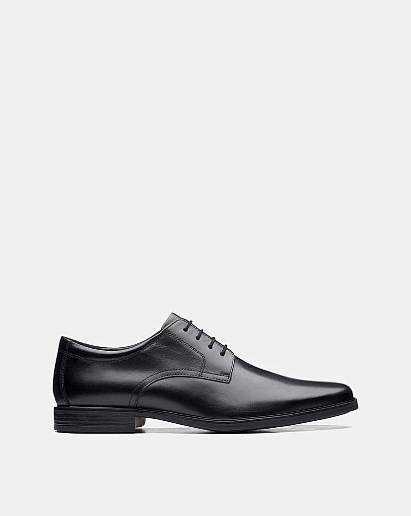New In - Clarks Howard Walk Leather Shoe - Black