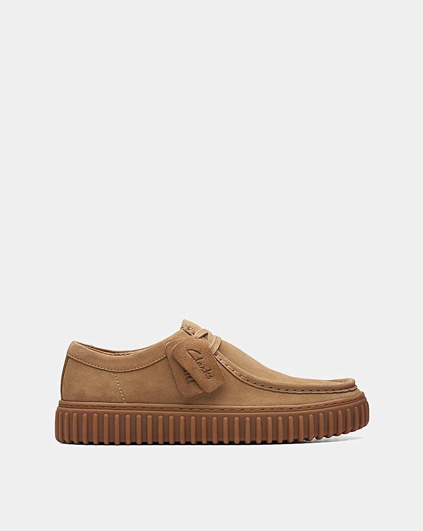 Clarks Torhill Lo Suede Shoes - Sand
