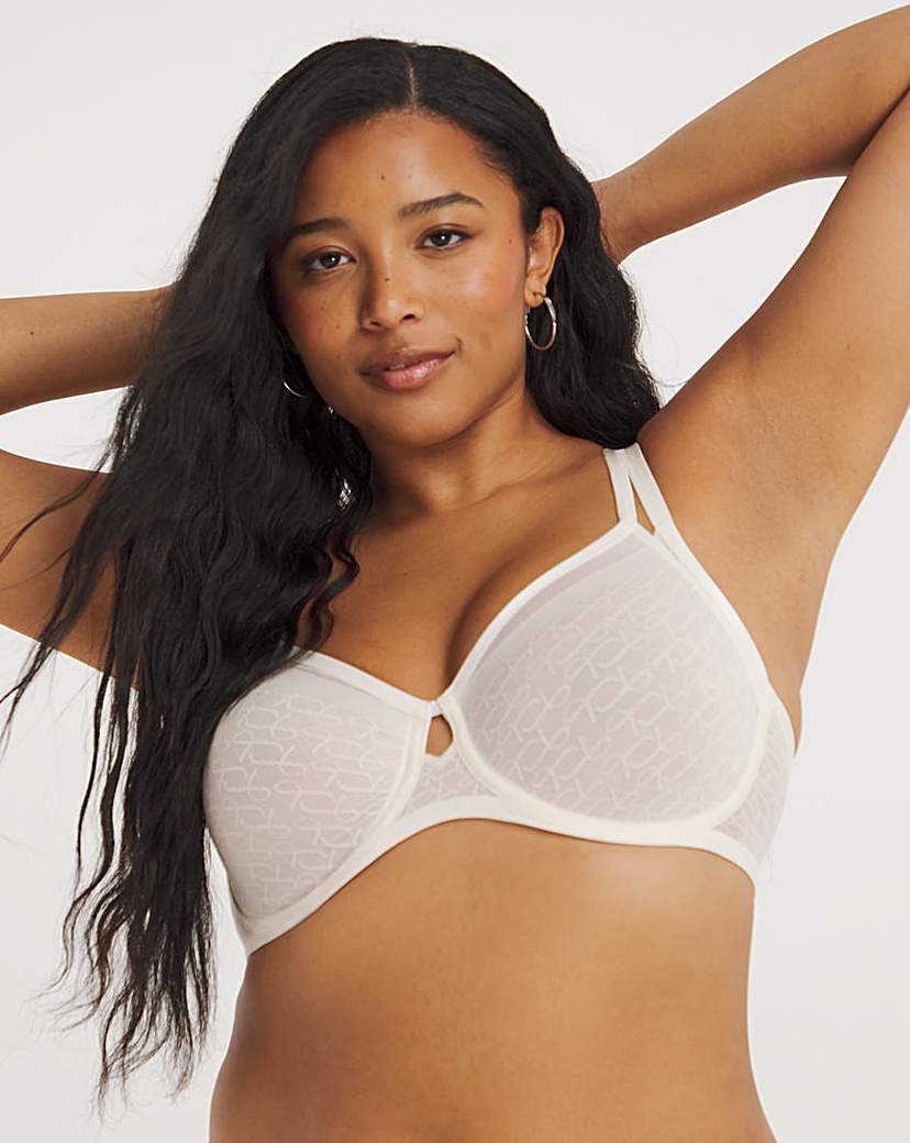 Triumph Signature Minimiser Bra Ecru