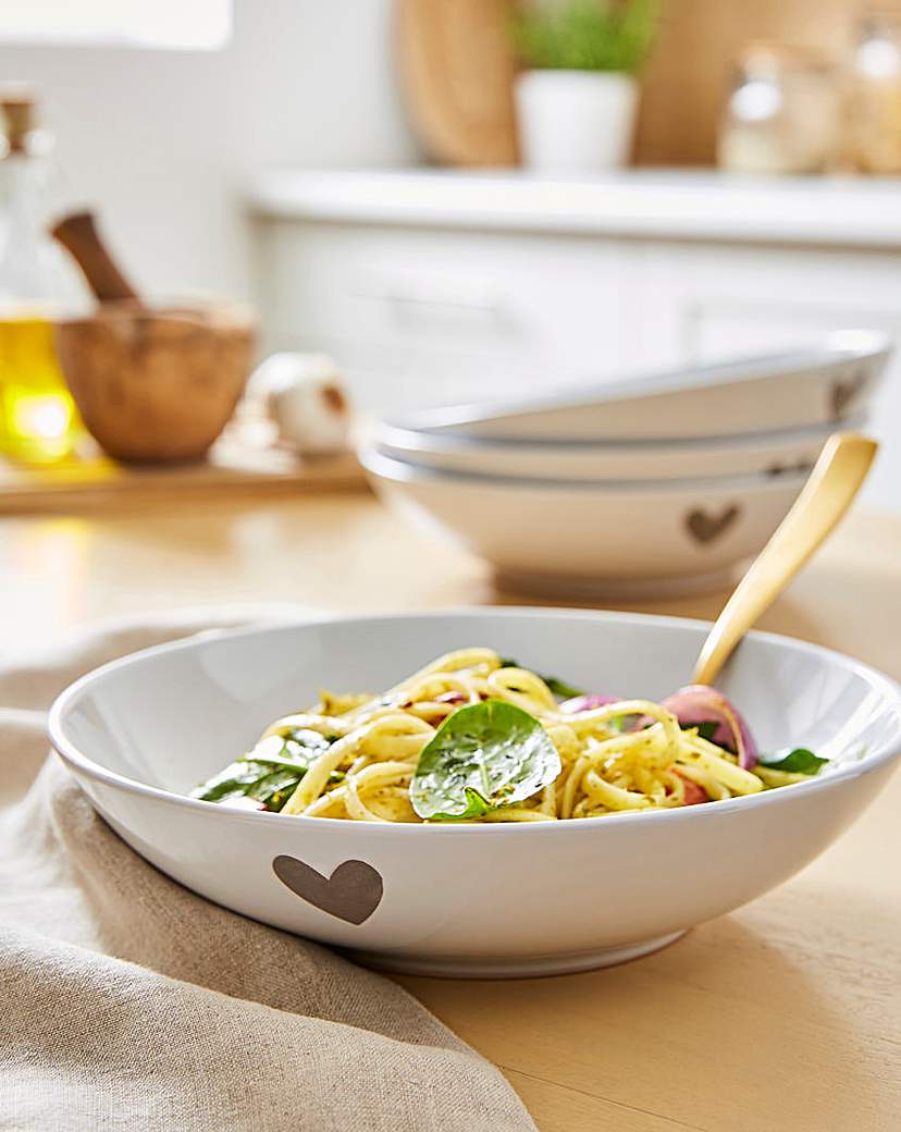 Cosy Heart Set of Four Pasta Bowls