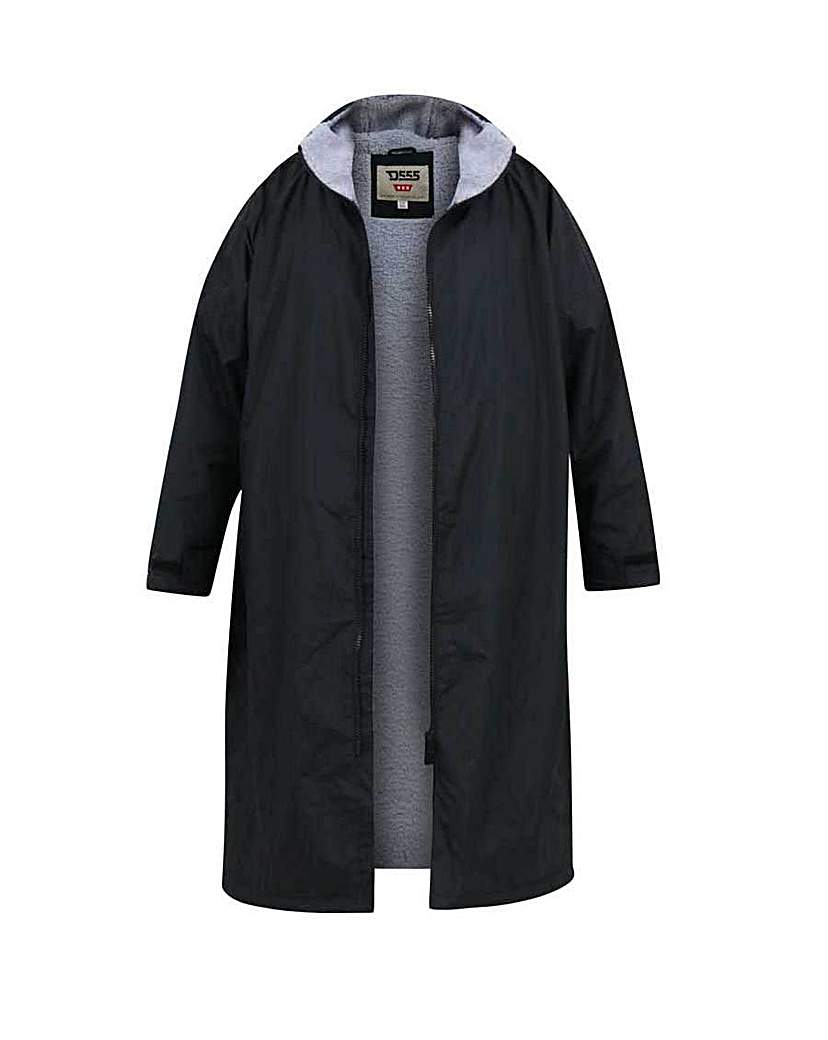 D555 Webber Showerproof Changing Robe
