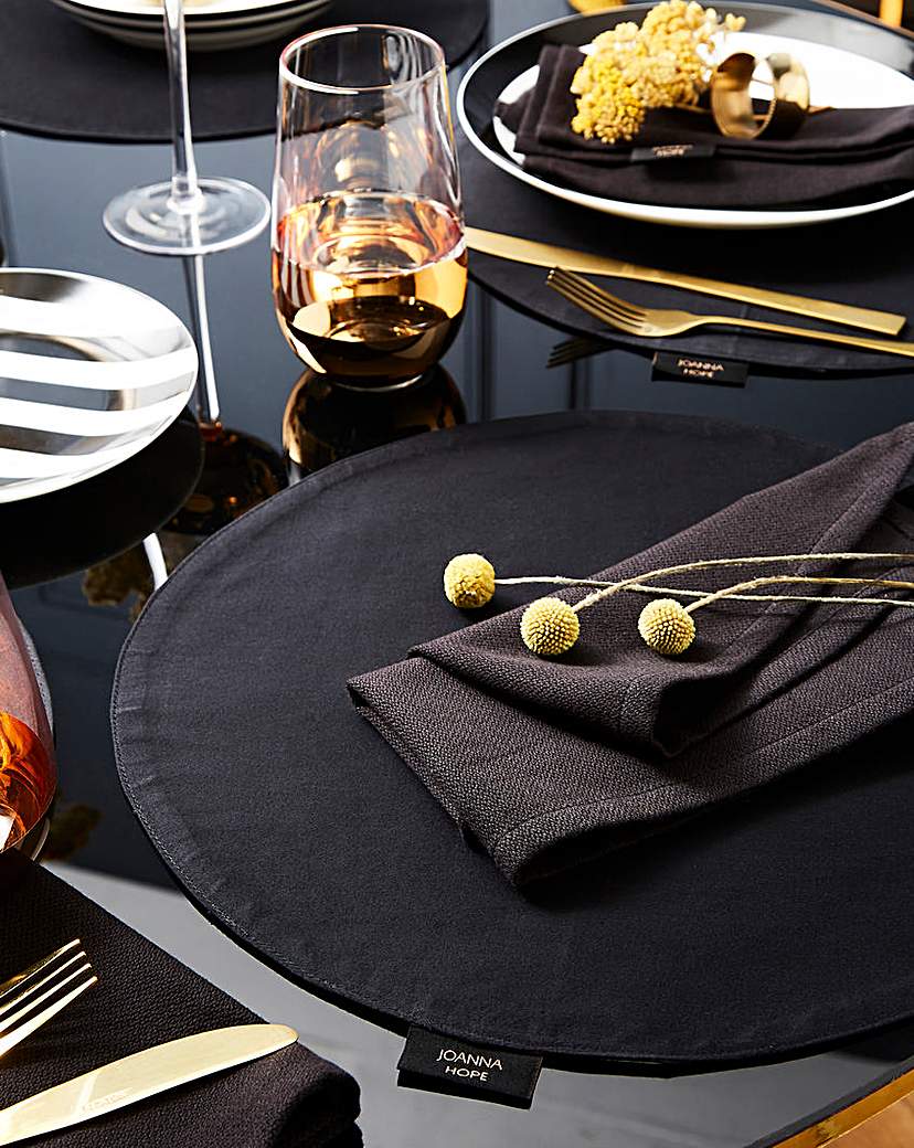 Joanna Hope Black Circular Placemats