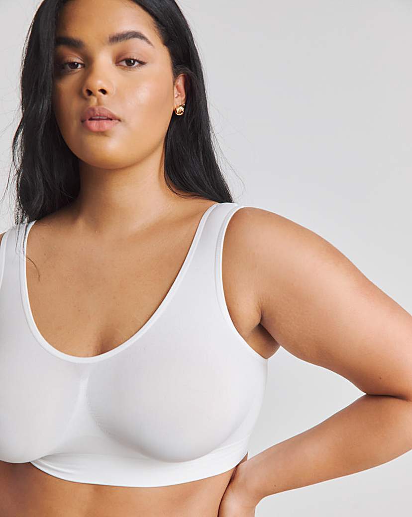 3 Pack White Comfort Tops Fits Up To D