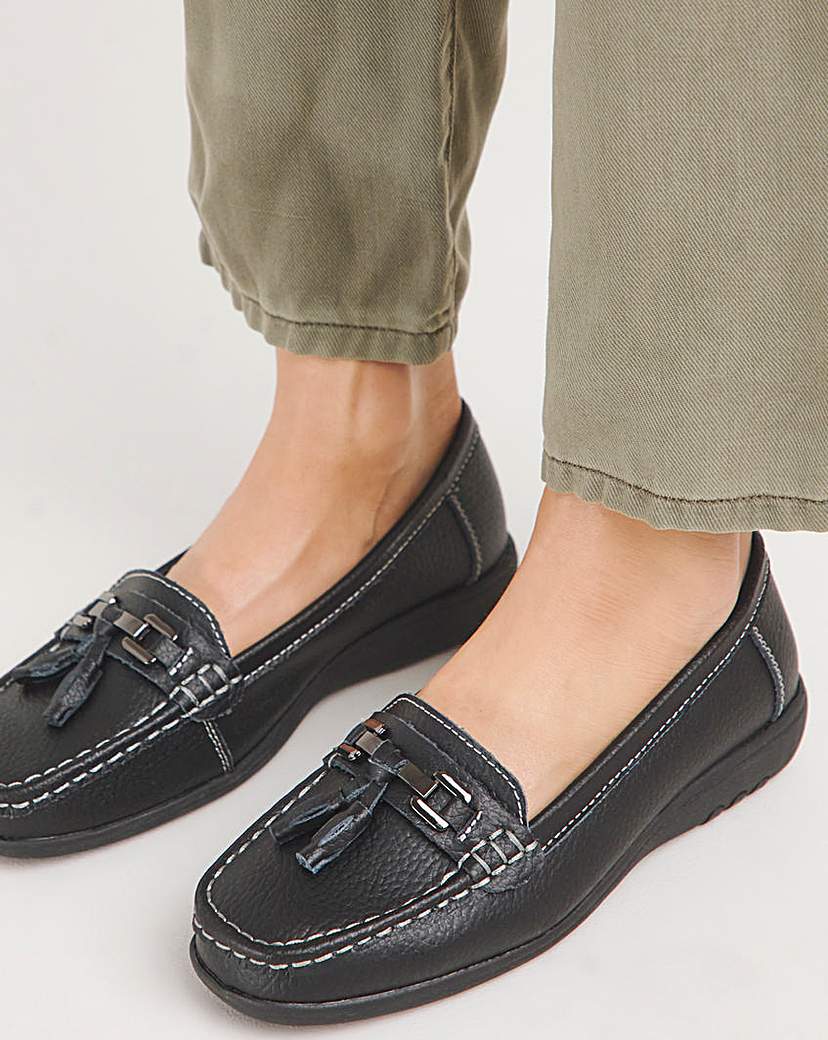 Leather Tassel Loafers E Fit