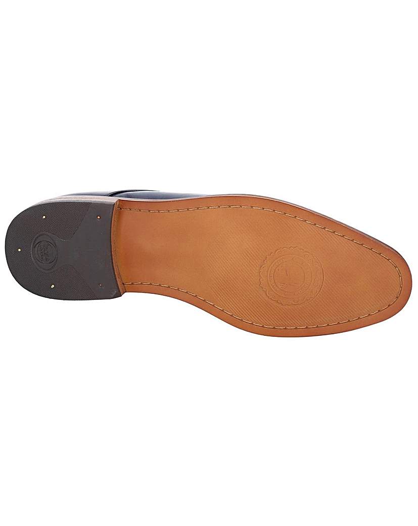 Base London Script Washed Shoe