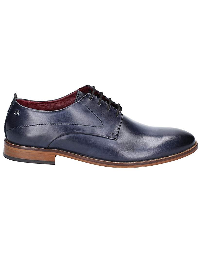 Base London Script Washed Shoe