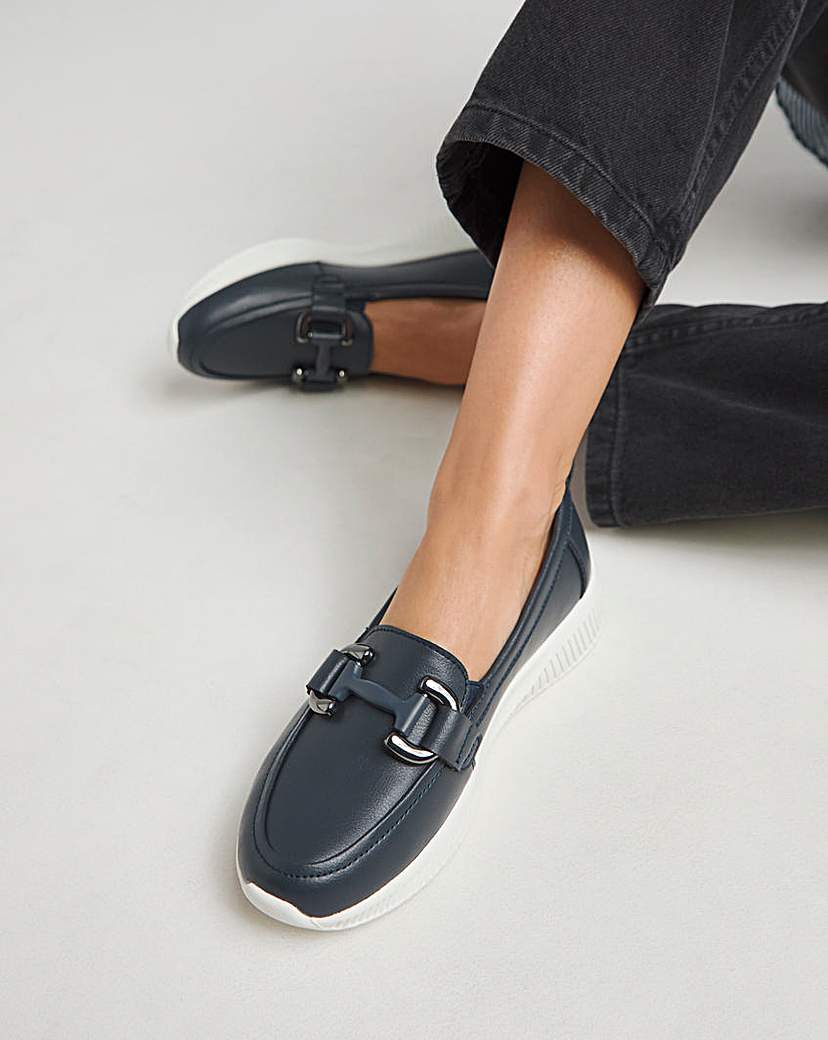 New In - Sporty Loafer With Trim Wide Fit