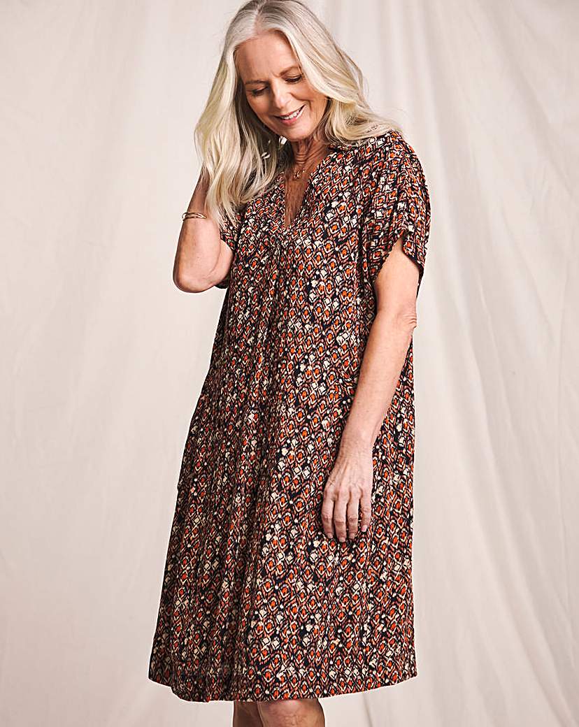 Julipa Printed Crinkle Shift Dress