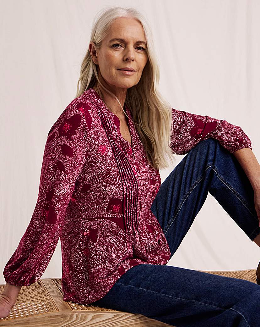 New In - Julipa Pintuck Printed Top