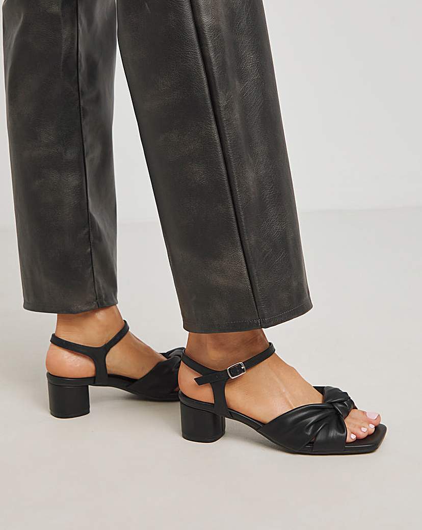 Volume Twist Block Heel Sandal EEE Fit