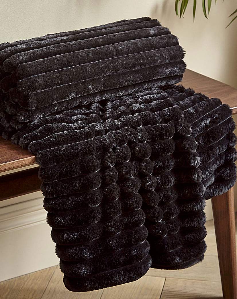 Cosy Ribbed Throw - Black