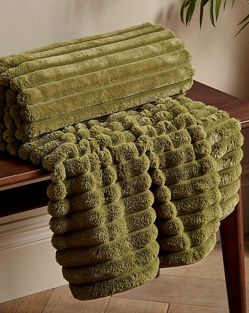 Cosy Ribbed Throw - Olive