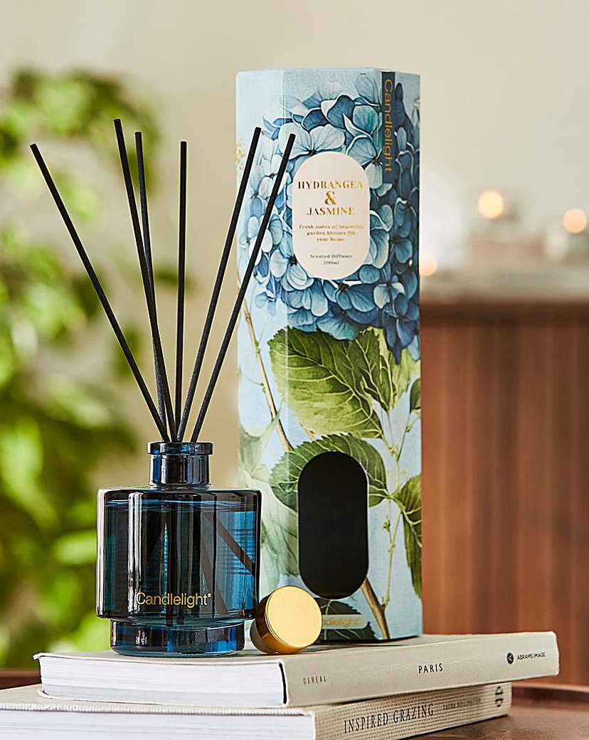 New In - Hydrangea & Jasmine Reed Diffuser 200ml