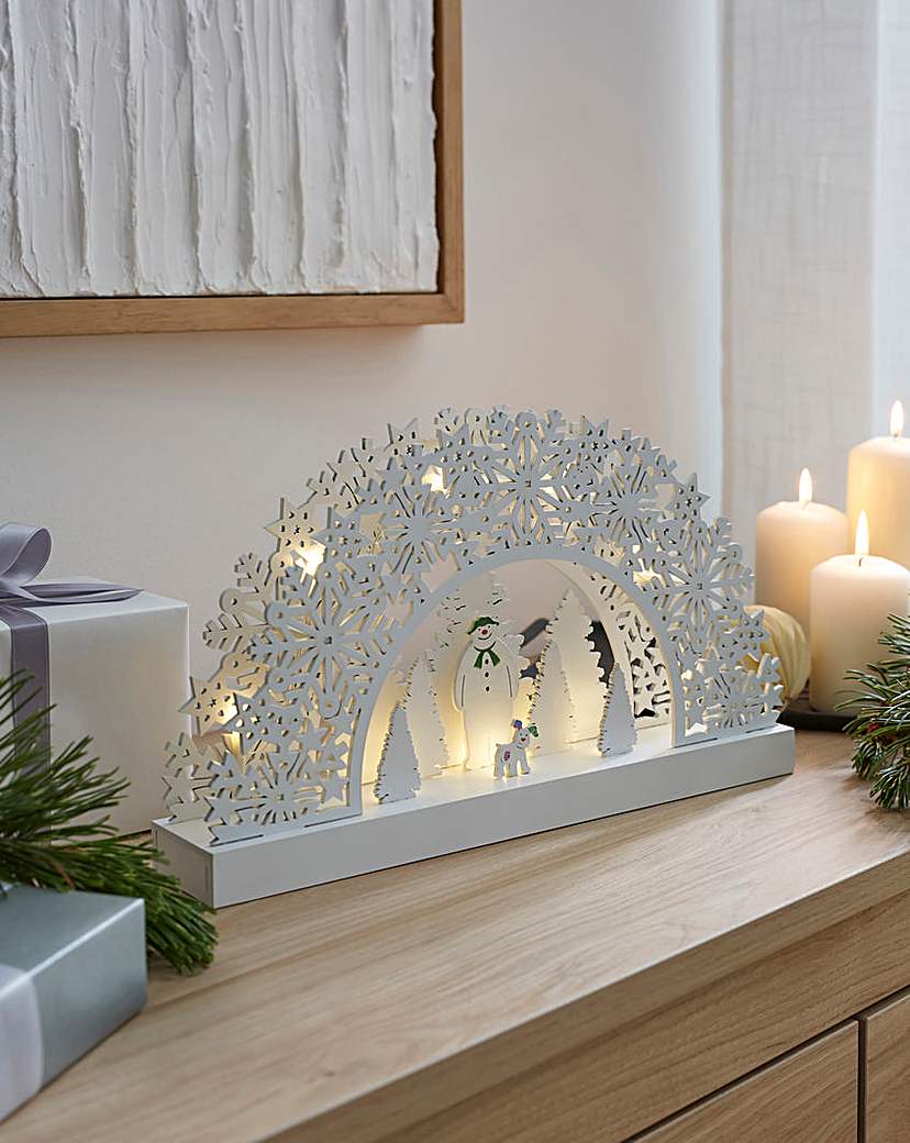New In - The Snowman Lit Wooden Scene