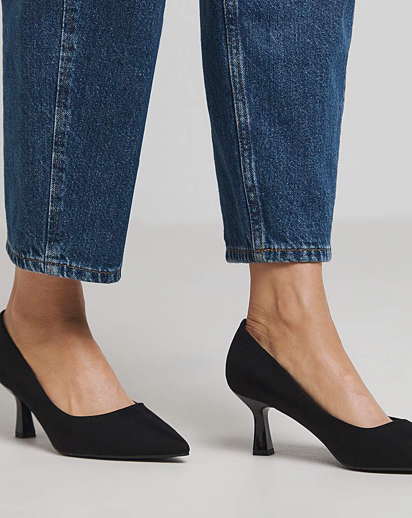 Kitten Heel Pointed Court Shoe Wide Fit