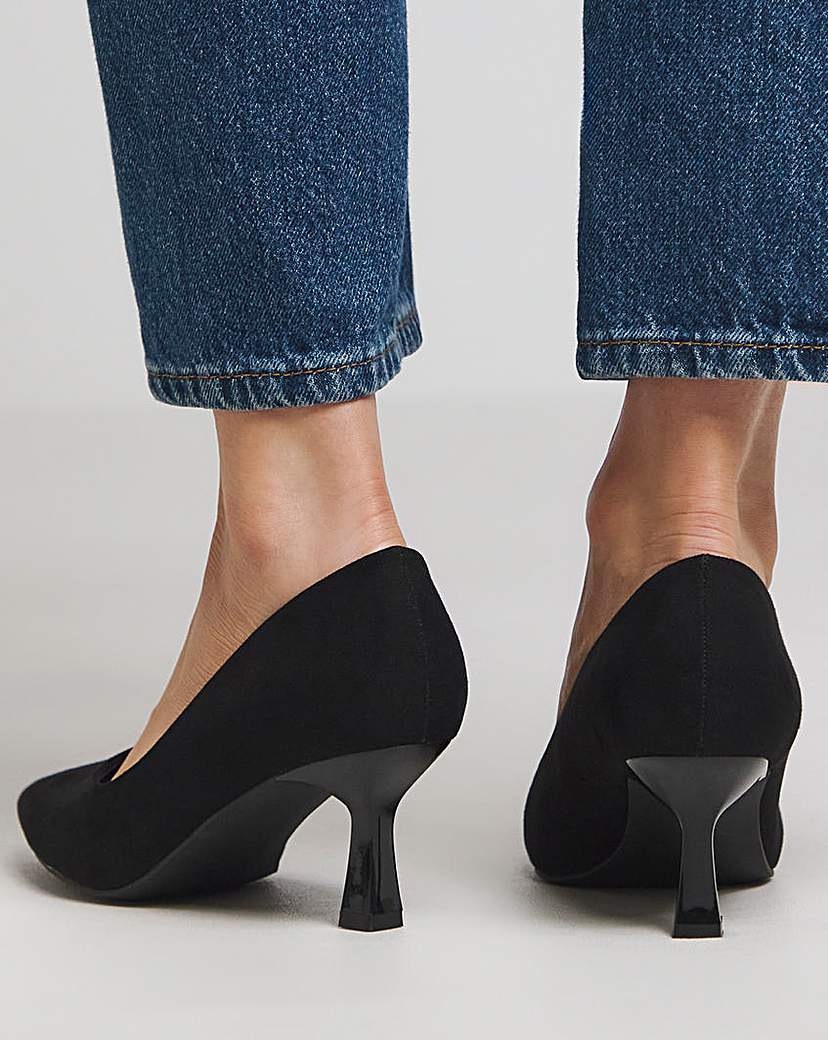 Kitten Heel Pointed Court Shoe Wide Fit