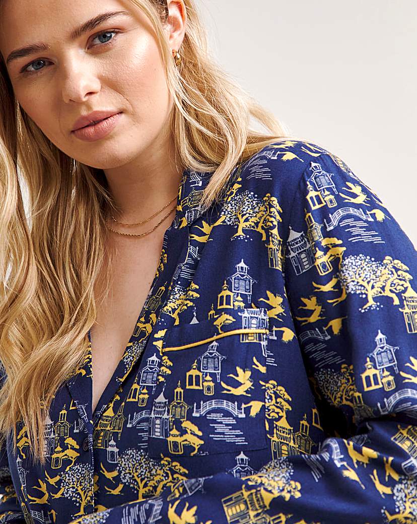 Joe Browns Oriental Woven Nightshirt
