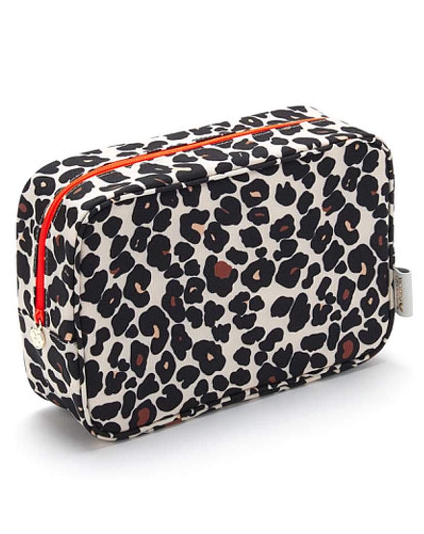 Victoria Green Beauty KIT Case Leopard