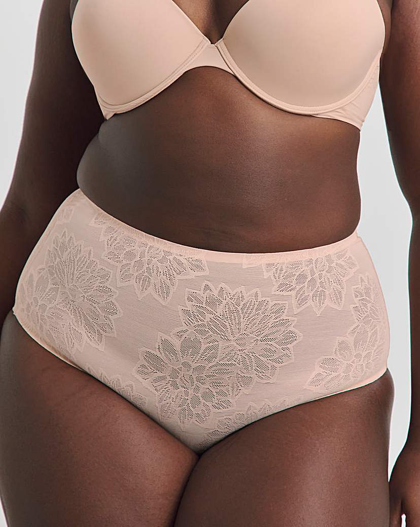 Triumph Fit Smart Lace Maxi Briefs