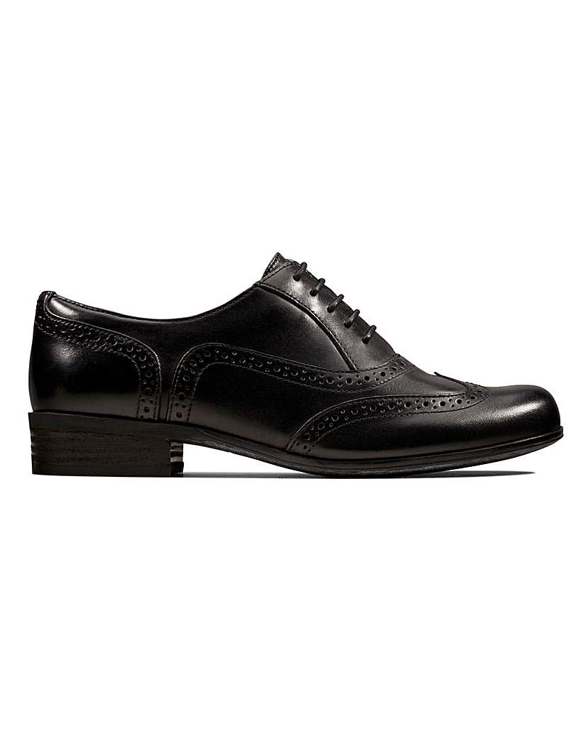 Clarks Hamble Oak Brogues Wide Fit