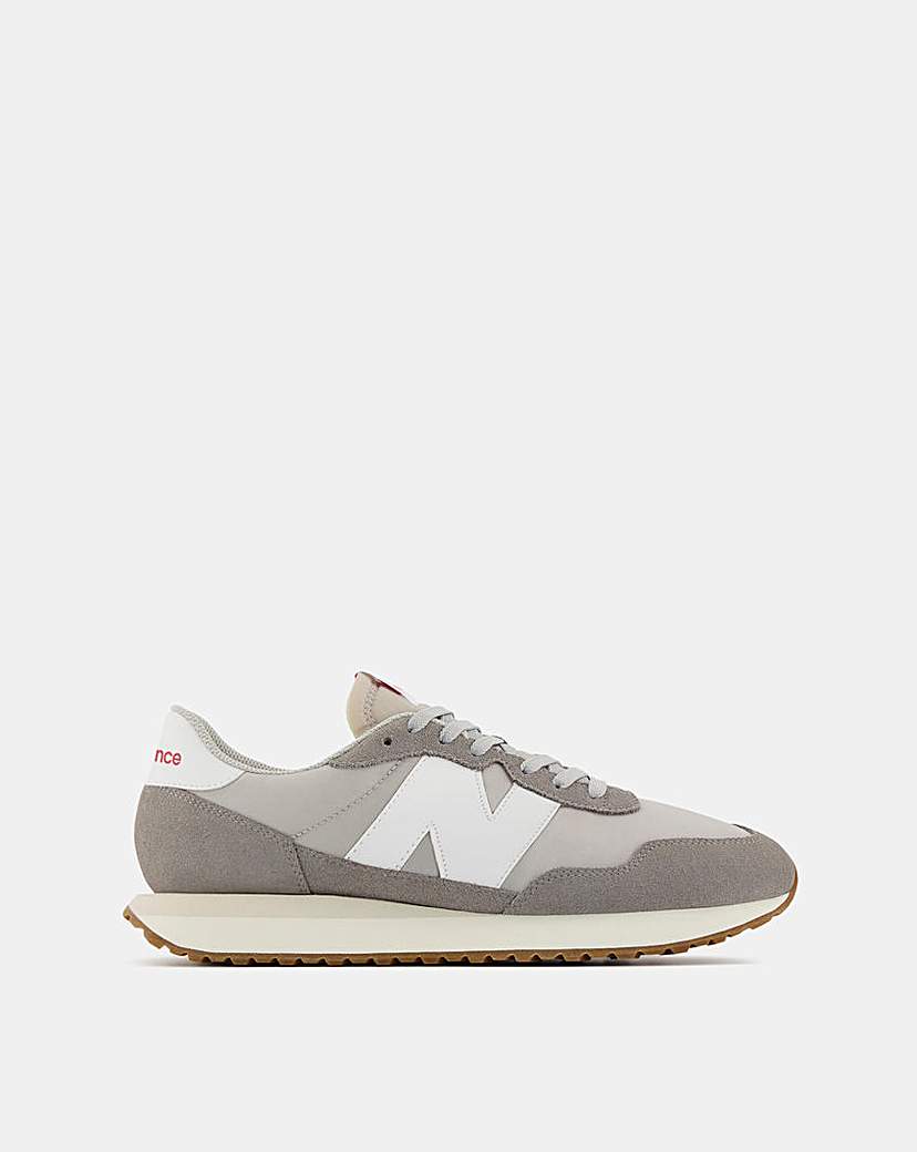 New Balance 237 Trainers