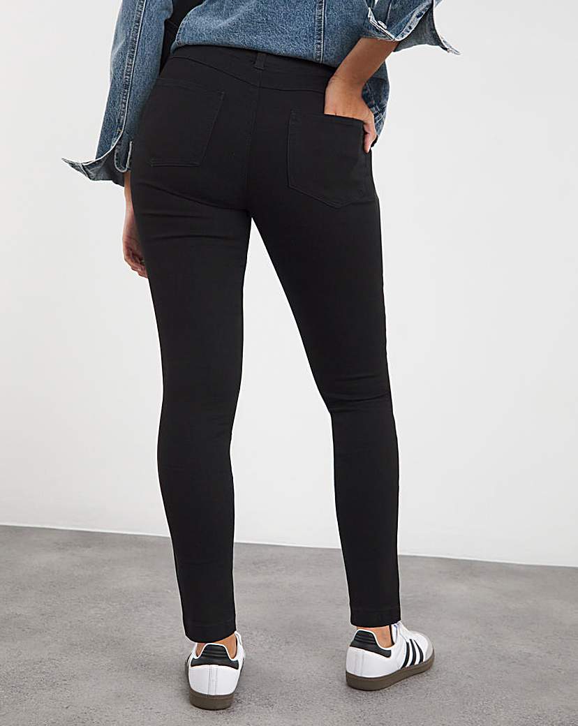 Bella Black Pull On Slim Leg Jeggings