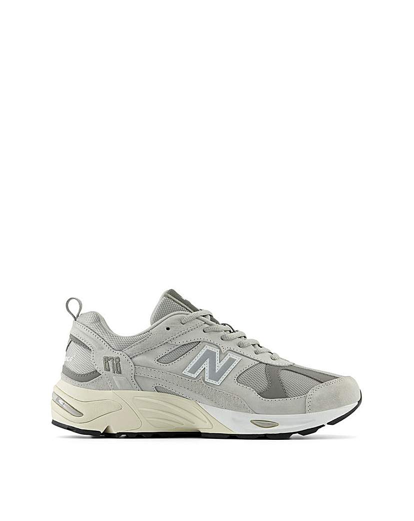 New Balance 878 Trainers