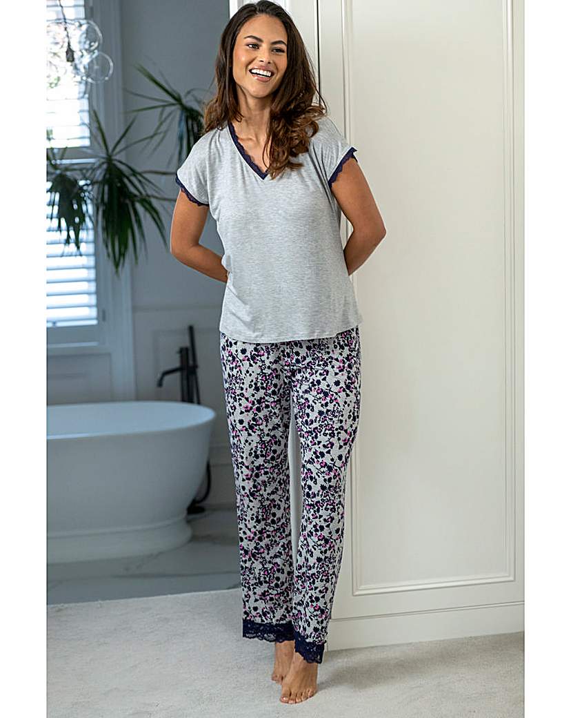 New In - Sofa Loves Lace Pyjama Set