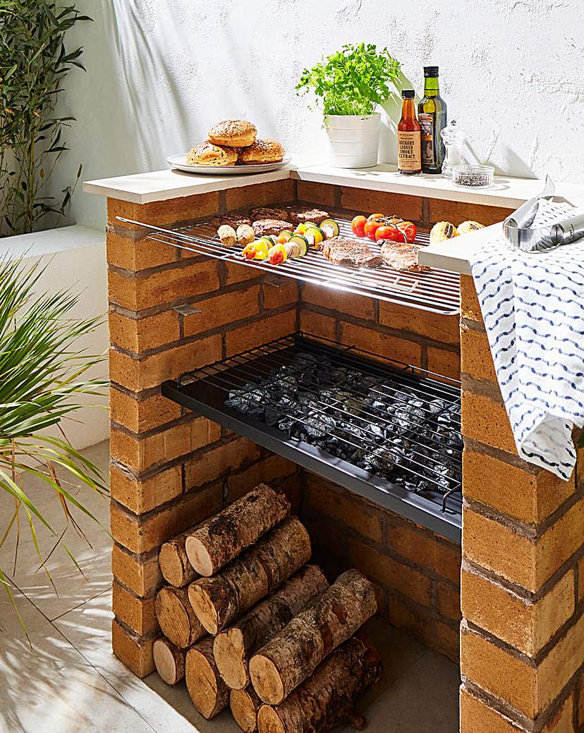 DIY Built- in Charcoal BBQ