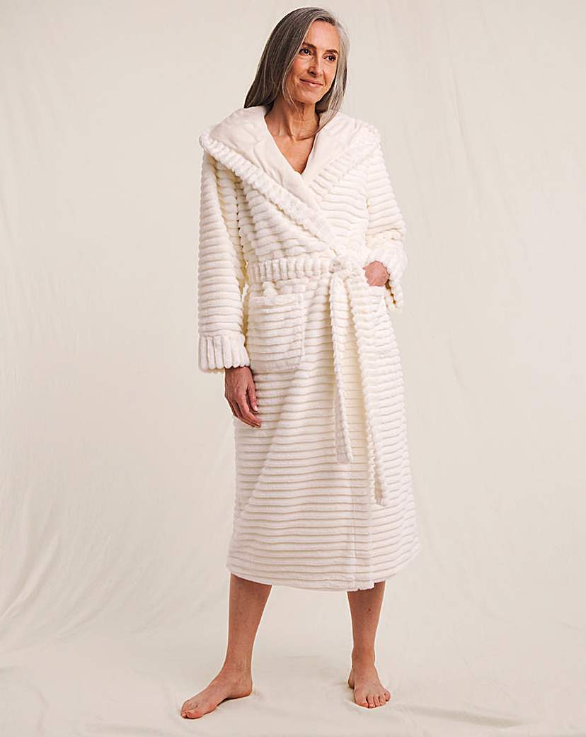 Pretty Secrets Cream Luxury Gown