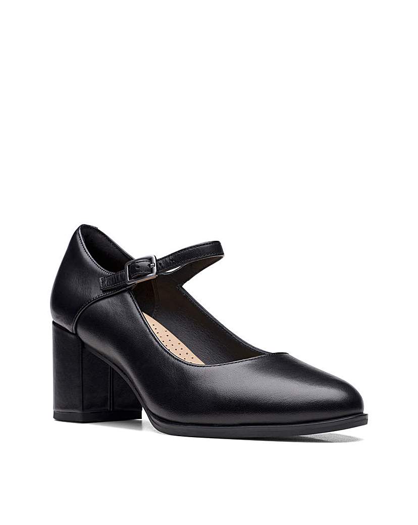Clarks Freva55 Strap Court Shoe Wide Fit