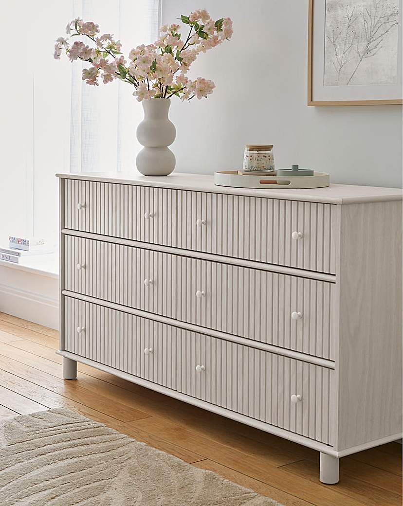 New In - Julipa Latimer Lrg Chest Drawers